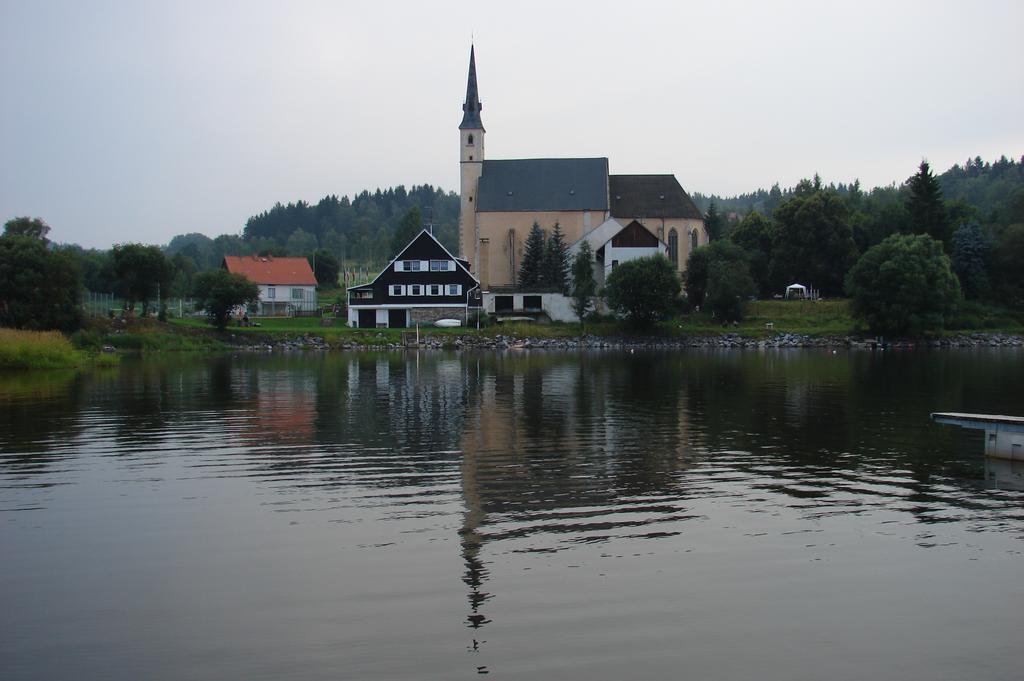 Lipno Lake House Přední Výtoň Екстериор снимка